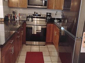 1013 Green Pine Blvd D1, West Palm Beach FL 33409