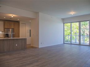 529 SW 11th St 203, Miami FL 33129