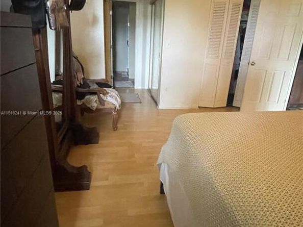 6800 Cypress Road 103, Plantation FL 33317