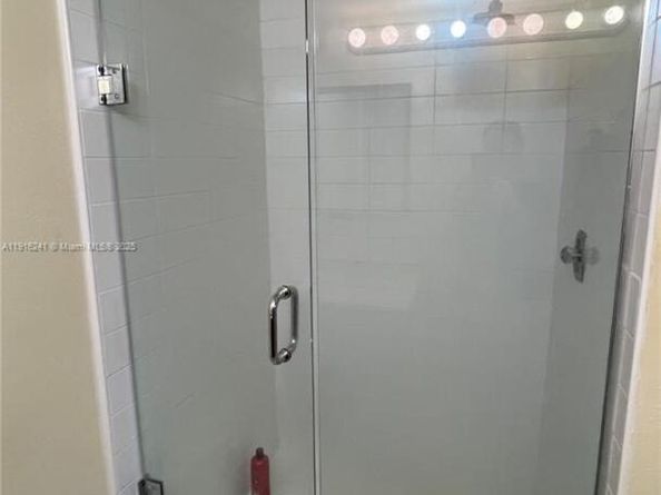 6800 Cypress Road 103, Plantation FL 33317