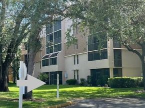 6800 Cypress Road 103, Plantation FL 33317