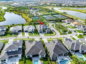 9281 Coral Isles Cir, Palm Beach Gardens FL 33412