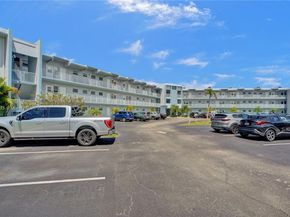 Undisclosed Address #A11823275, Hollywood FL 33021