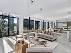 1009 NE 104th St, Miami Shores FL 33138