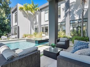 1009 NE 104th St, Miami Shores FL 33138