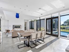 1009 NE 104th St, Miami Shores FL 33138