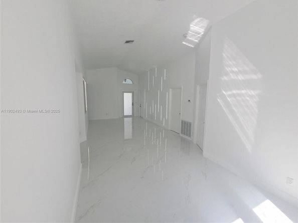 4490 SW 19th St, West Park FL 33023