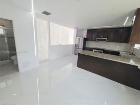 4490 SW 19th St, West Park FL 33023