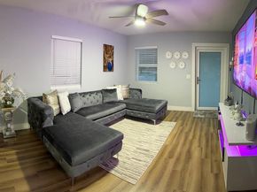 100 NE 171st Ter, Miami FL 33162