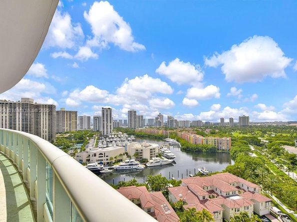 19955 NE 38th Ct 1701, Aventura FL 33180