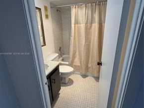 1100 Saint Charles Pl 203, Pembroke Pines FL 33026