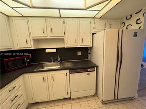 1100 Saint Charles Pl 203, Pembroke Pines FL 33026