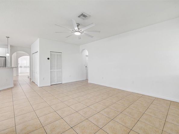 27381 SW 139 Pl, Homestead FL 33032