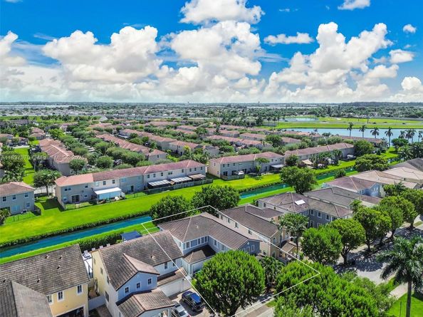 27381 SW 139 Pl, Homestead FL 33032