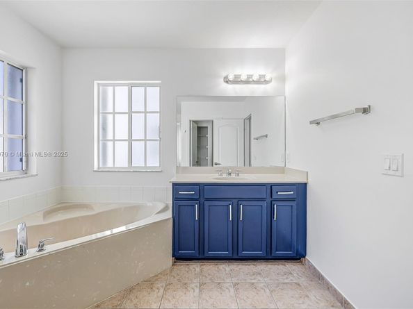 27381 SW 139 Pl, Homestead FL 33032