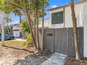 6502 SW 114th Ave, Miami FL 33173