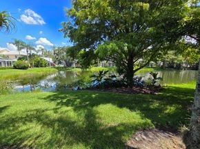 231 W Canterbury Dr W, Palm Beach Gardens FL 33418