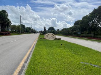 800 SW 142nd Ave