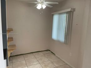 800 SW 142nd Ave 104N, Pembroke Pines FL 33027