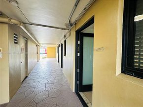 301 Golden Isles Dr 114, Hallandale Beach FL 33009