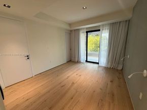 135 SW 29th Rd, Miami FL 33129