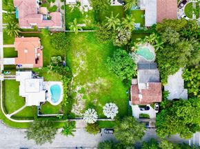 135 SW 29th Rd, Miami FL 33129