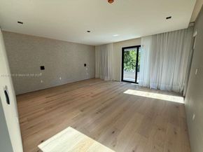 135 SW 29th Rd, Miami FL 33129