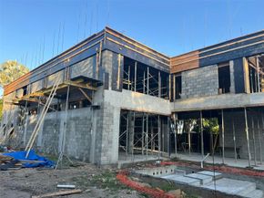 135 SW 29th Rd, Miami FL 33129