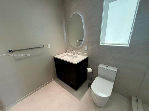 135 SW 29th Rd, Miami FL 33129