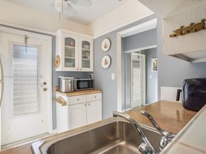 4705 NW 35th St 515, Lauderdale Lakes FL 33319