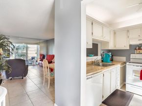 4705 NW 35th St 515, Lauderdale Lakes FL 33319