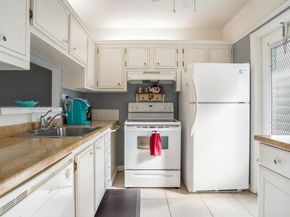 4705 NW 35th St 515, Lauderdale Lakes FL 33319