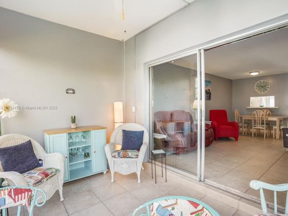 4705 NW 35th St 515, Lauderdale Lakes FL 33319