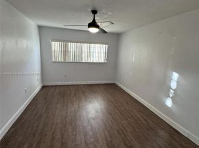 18965 NW 62nd Ave 105, Hialeah FL 33015
