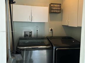 18965 NW 62nd Ave 105, Hialeah FL 33015