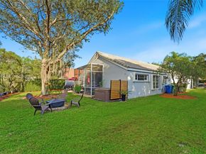 2019 Cove Ln, Weston FL 33326