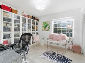 2019 Cove Ln, Weston FL 33326