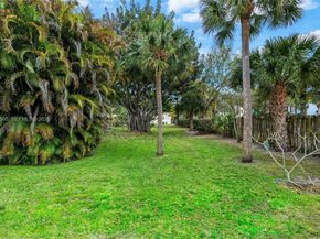 804 Summerwinds Ln, Jupiter FL 33458