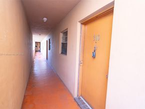 1891 SW 81st Ave 310, North Lauderdale FL 33068