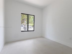 775 NW 47th St, Miami FL 33127