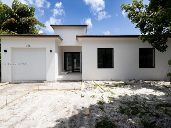 775 NW 47th St, Miami FL 33127