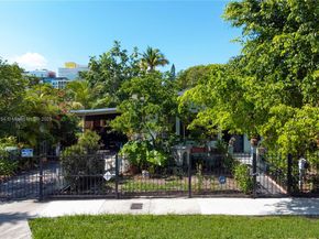 138 NW 34th St, Miami FL 33127
