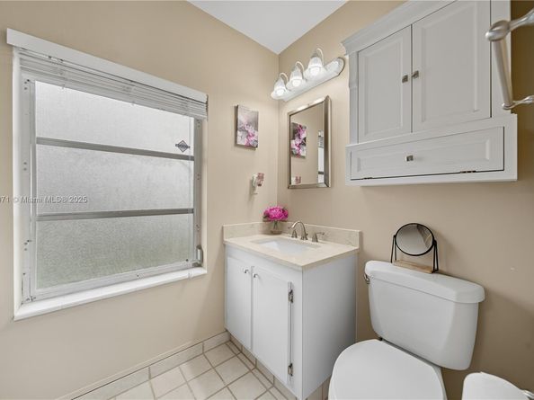 13605 SW 73rd Ter, Miami FL 33183