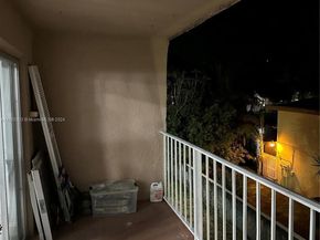 8420 SW 154th Cir Ct 536, Miami FL 33193