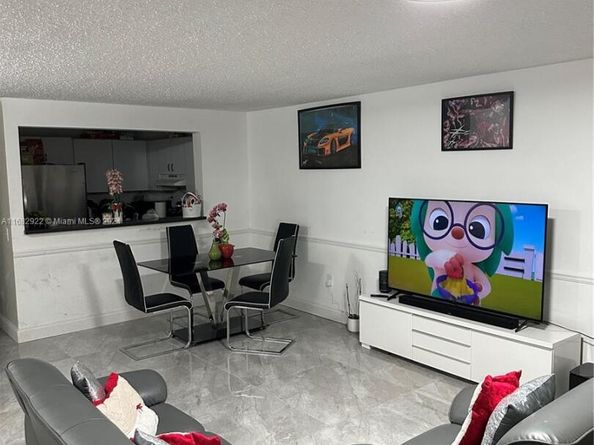 8420 SW 154th Cir Ct 536, Miami FL 33193