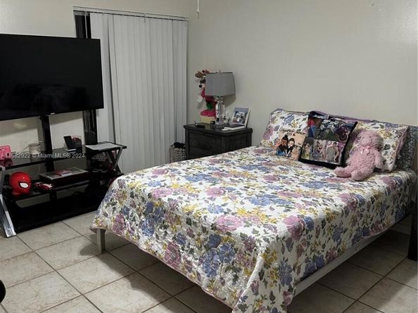 8420 SW 154th Cir Ct 536, Miami FL 33193