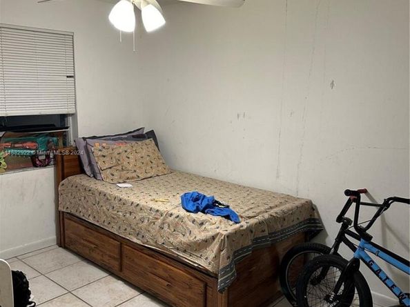 8420 SW 154th Cir Ct 536, Miami FL 33193