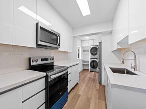 10530 SW 146th St, Miami FL 33176