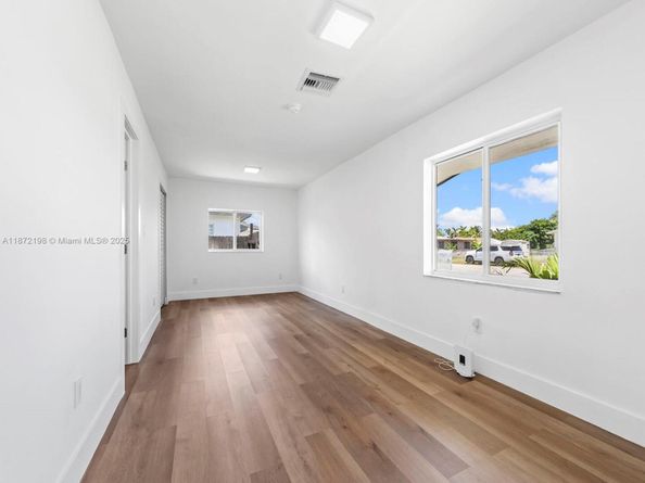 10530 SW 146th St, Miami FL 33176