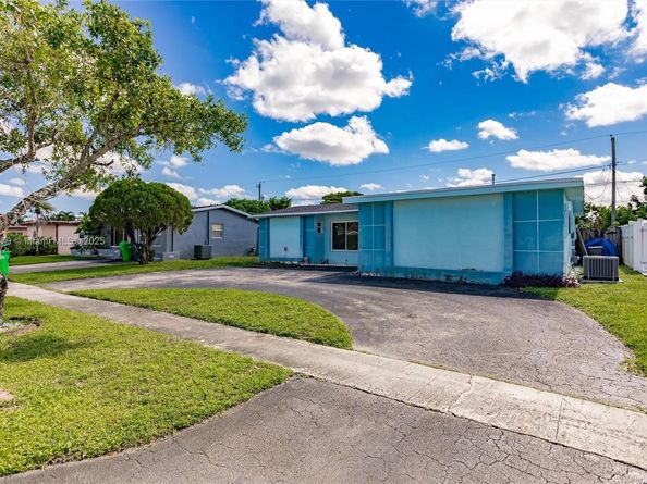 8480 NW 29th St, Sunrise FL 33322
